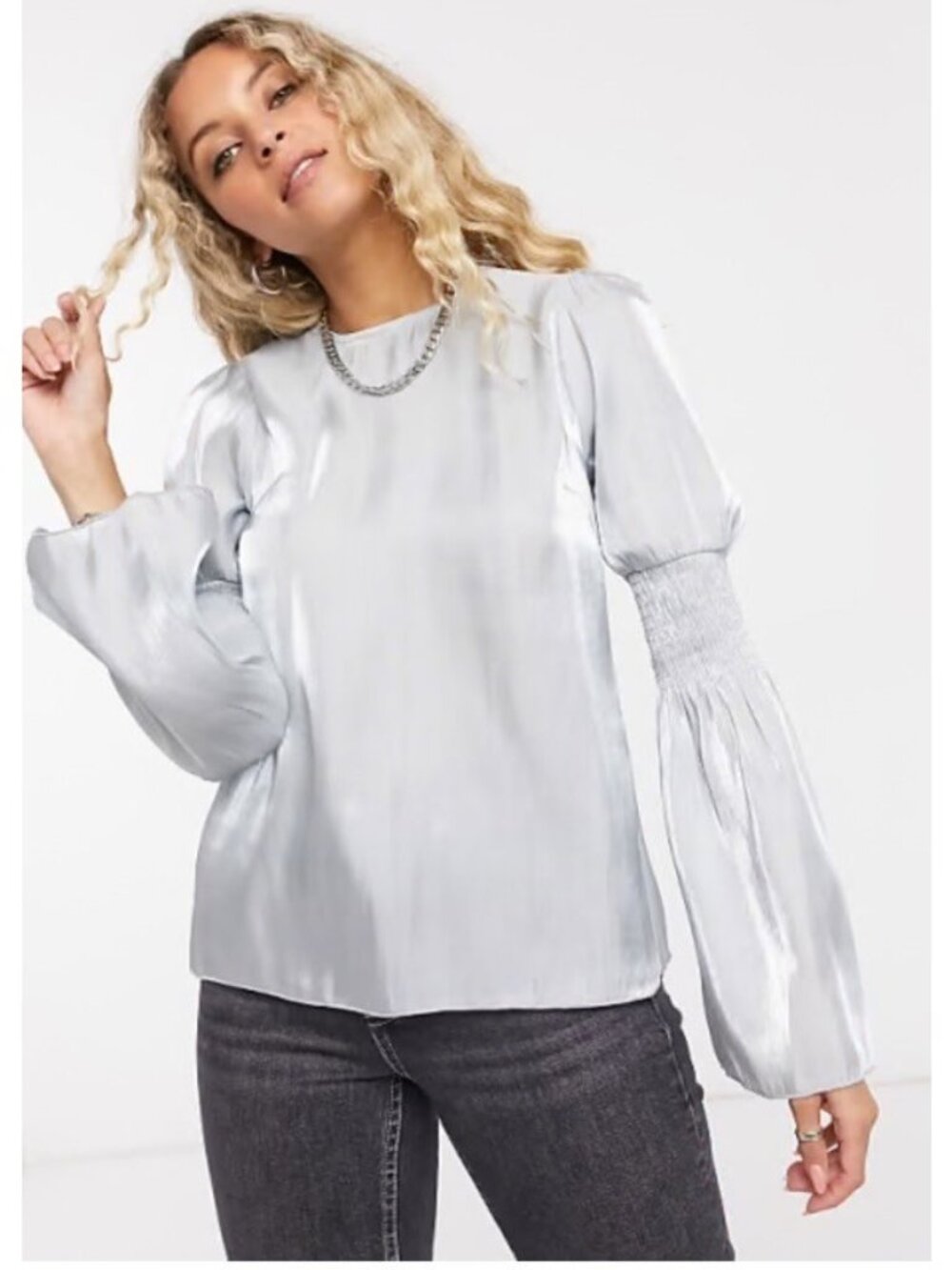 Top Shop Iridescent Silver Ruched Sleeve Blouse Top . Sz 8.      Q